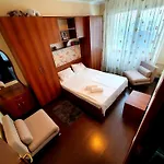 Parliament 1Br Apartment W Self Check In